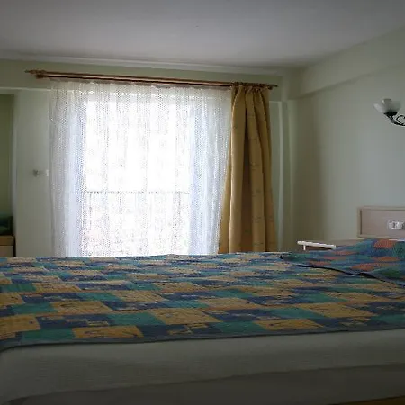 Ant Hotell